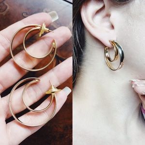 Vintage Gold tone Double Hoop Earrings